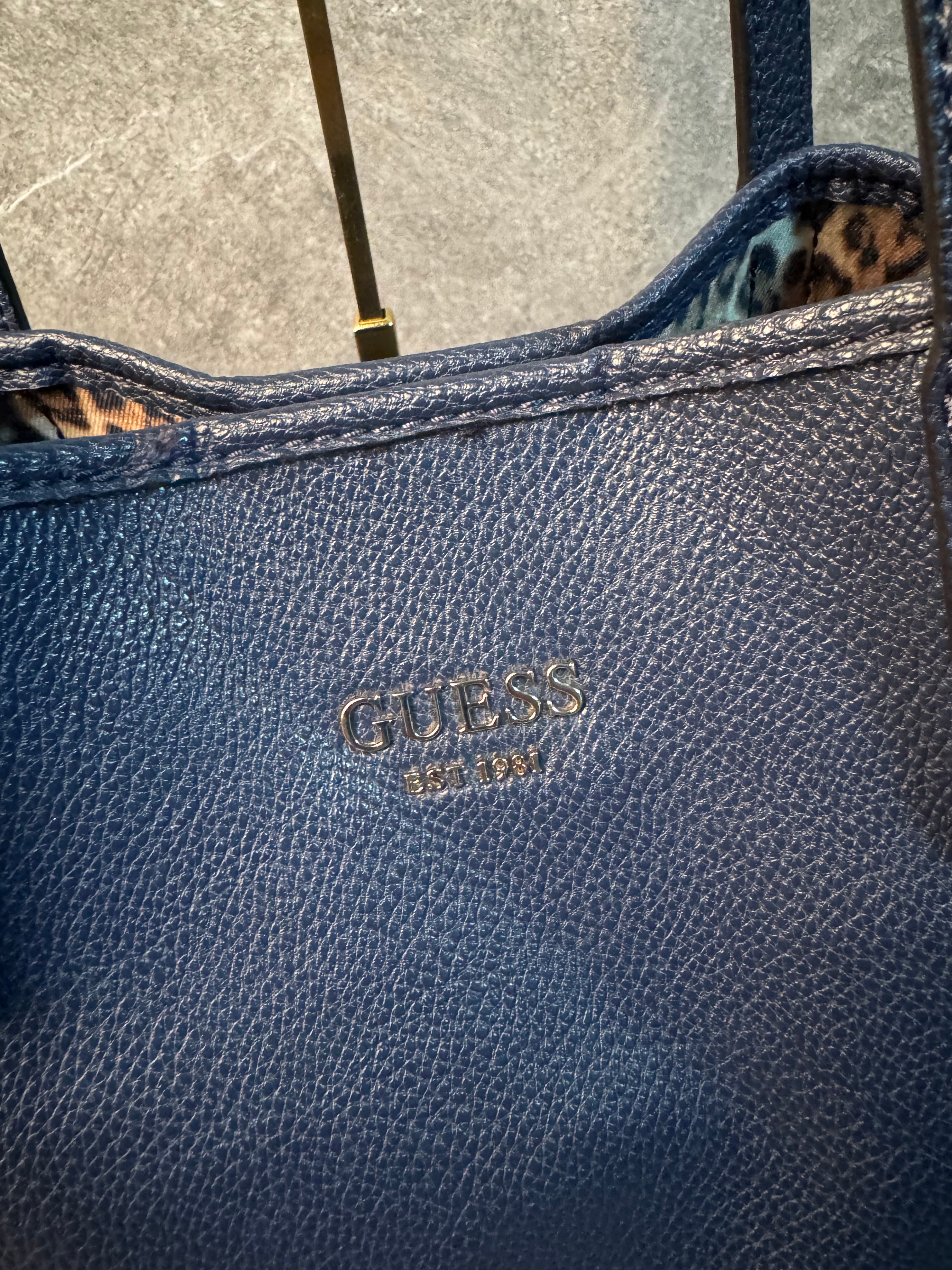 Bolso guess
